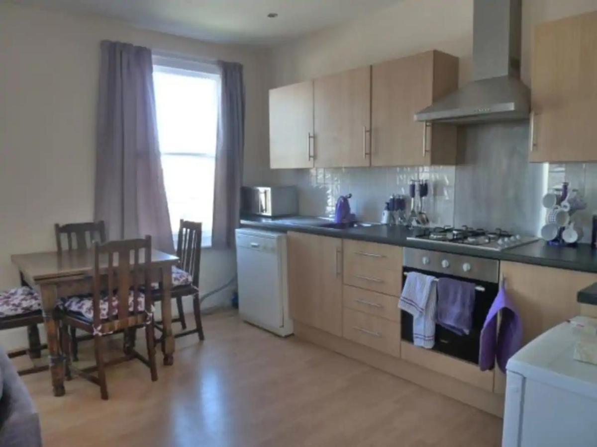 Top Floor Flat With Sea View Herne Bay Exterior photo